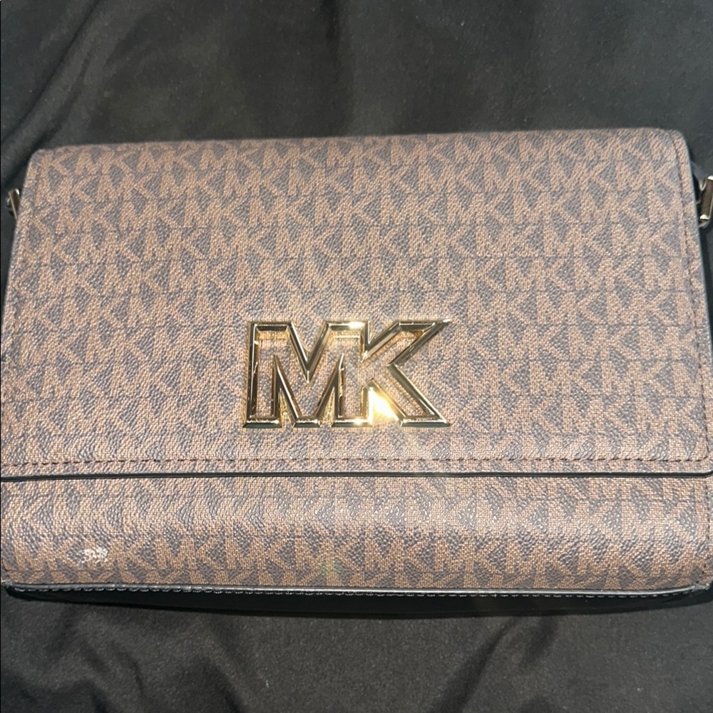 Michael Kors Crossbody, gently used